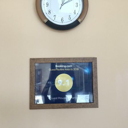 Guest House Stefanos Tbilisi Ngoại thất bức ảnh