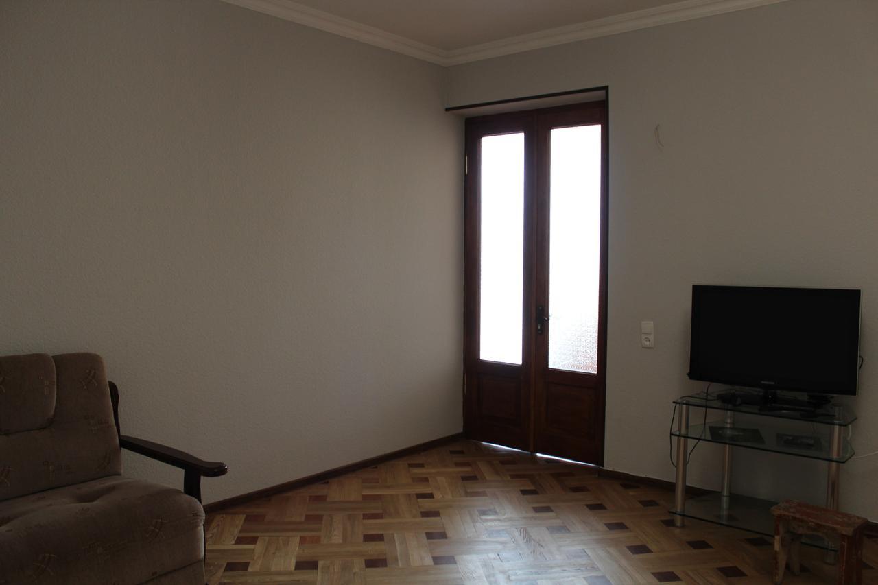 Guest House Stefanos Tbilisi Ngoại thất bức ảnh