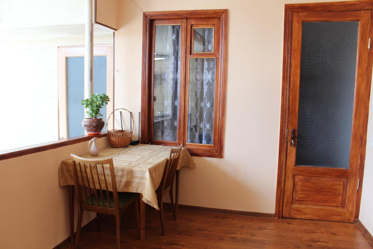 Guest House Stefanos Tbilisi Ngoại thất bức ảnh