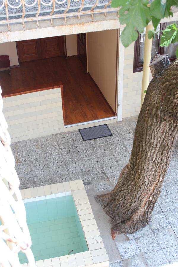 Guest House Stefanos Tbilisi Ngoại thất bức ảnh